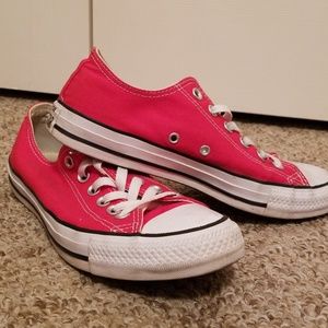 Red converse